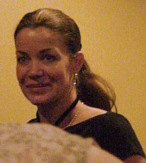 Claudia Christian