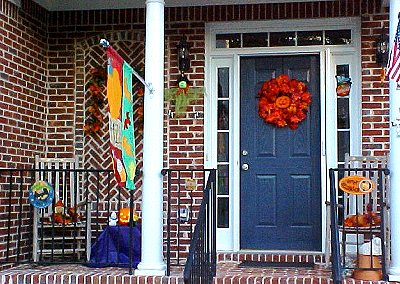 house decorated for Hallowe'en