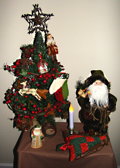 woodland/rustic tree and Santa display